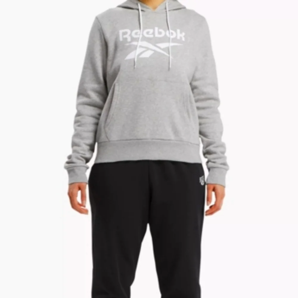 grey Reebok pullover hoodie - Picture 1 of 1